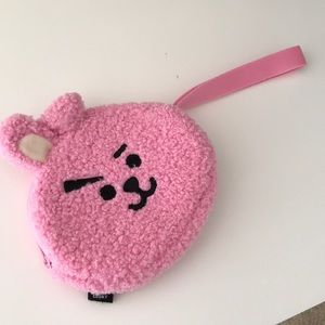 Line Friends BTS Cooky fizzy wristlet